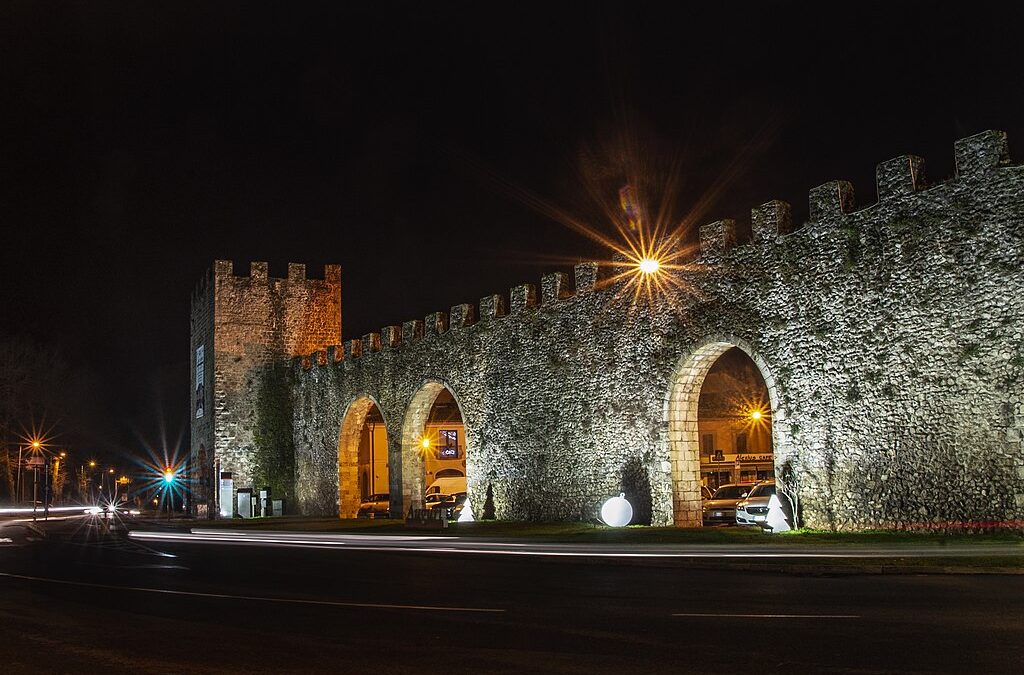 Le mura medievali della città