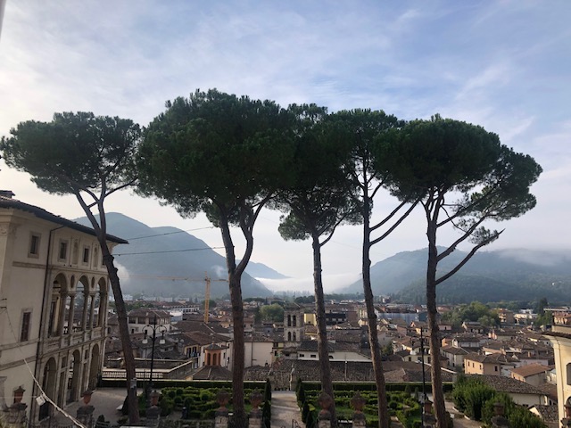 Rieti- Rieti a fianco dell'Aquila