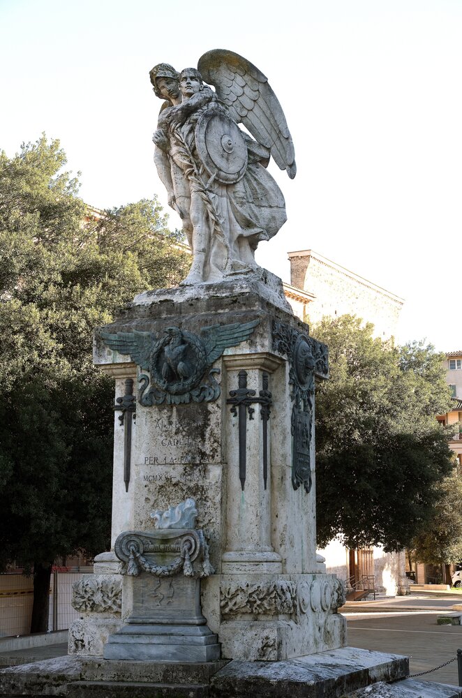Il centenario del monumento ai Caduti della Grande Guerra, ideato e realizzato da Giuseppe Calcagnadoro e Giuseppe Inghilleri (13 giugno 1926) Il centenario del monumento ai Caduti della Grande Guerra, ideato e realizzato da Giuseppe Calcagnadoro e Giuseppe Inghilleri (13 giugno 1926)